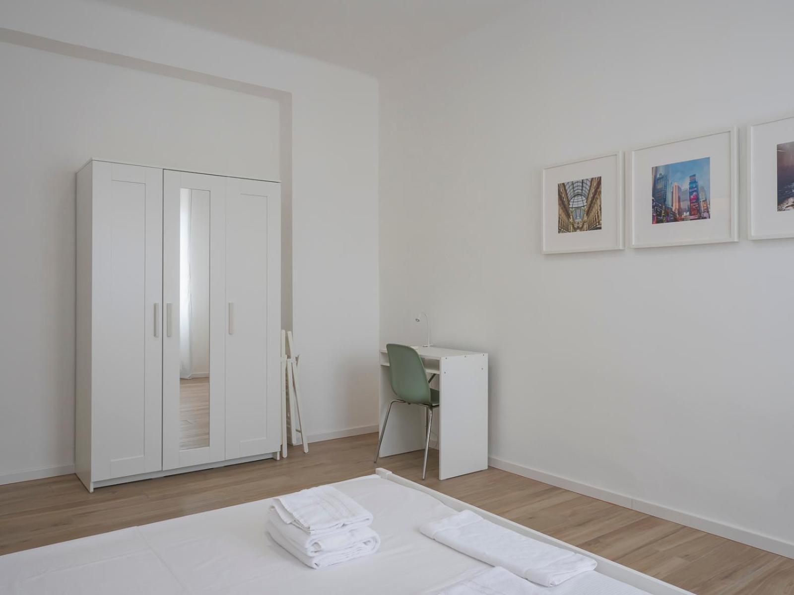 4 Pax - Via Brioschi, 94 * Milan